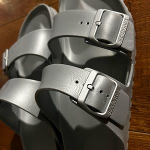 Birkenstocks silver